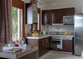 Okeanides Villas