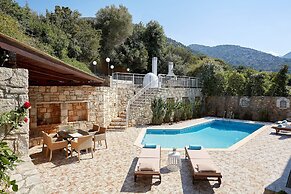 Okeanides Villas
