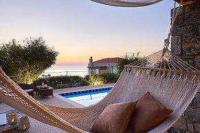 Okeanides Villas