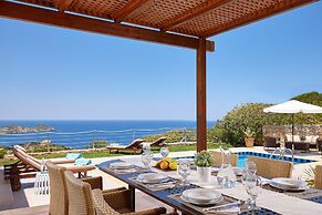 Okeanides Villas