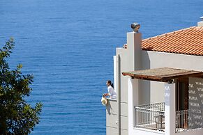 Okeanides Villas