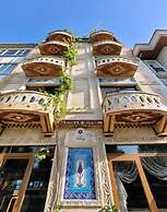Saruhan Hotel