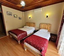 Saruhan Hotel