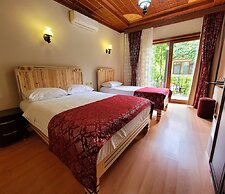 Saruhan Hotel