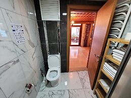 Saruhan Hotel