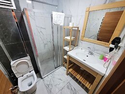 Saruhan Hotel