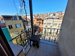 Saruhan Hotel