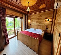 Saruhan Hotel