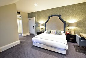 The Rutland Hotel & Apartments