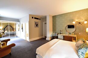 The Rutland Hotel & Apartments