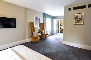 The Rutland Hotel & Apartments
