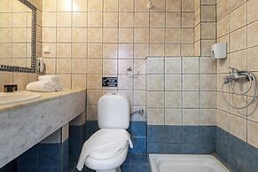 Assa Maris Beach Hotel
