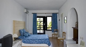 Assa Maris Beach Hotel