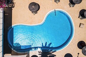 Smaragdi Hotel