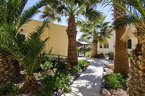 Smaragdi Hotel