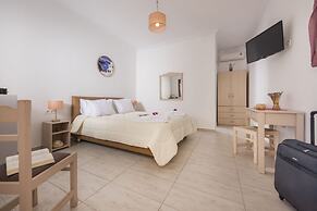 Smaragdi Hotel