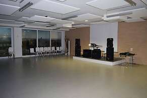 Blu Arena Hotel