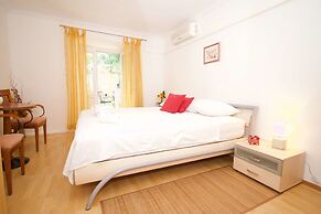 Divine Apartments