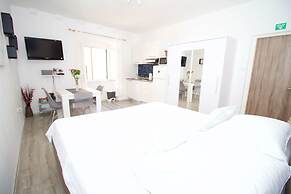 Divine Apartments