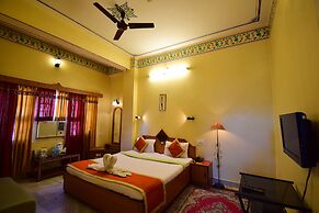 Hotel Bani Park Palace