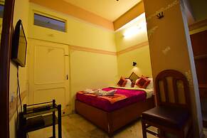 Hotel Bani Park Palace