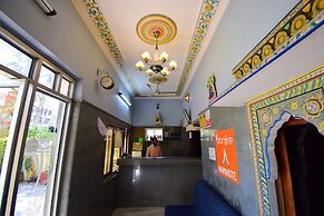 Hotel Bani Park Palace