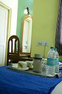 Hotel Bani Park Palace