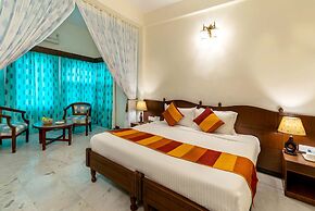 Hotel Sarovar on Lake Pichola