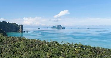 Avani Ao Nang Cliff Krabi Resort