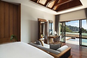 Avani Ao Nang Cliff Krabi Resort