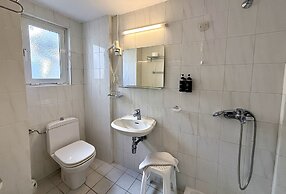 Savoy City Hotel