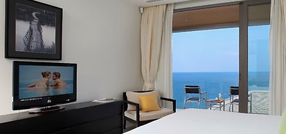 Cape Sienna Gourmet Hotel & Villas