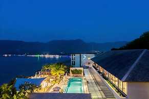 Cape Sienna Gourmet Hotel & Villas