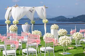 Cape Sienna Gourmet Hotel & Villas
