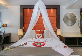 Cape Sienna Gourmet Hotel & Villas