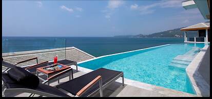 Cape Sienna Gourmet Hotel & Villas