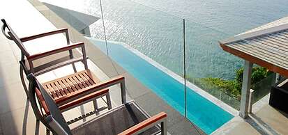 Cape Sienna Gourmet Hotel & Villas