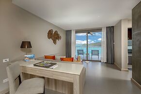 Cape Sienna Gourmet Hotel & Villas