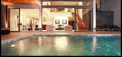 Cape Sienna Gourmet Hotel & Villas