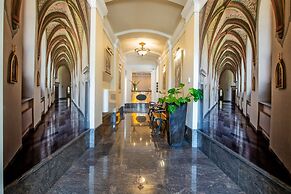 Aparthotel Globus