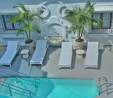 La Fonda Hotel