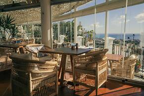 La Fonda Hotel