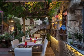Avli Lounge Apartments