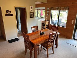 Tongariro Lodge