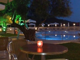 Aloha Hotel