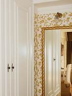 Allegro Hotel
