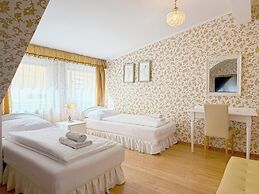 Allegro Hotel