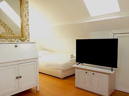 Allegro Hotel