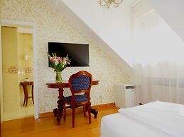 Allegro Hotel