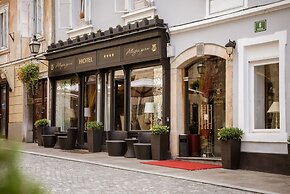 Allegro Hotel